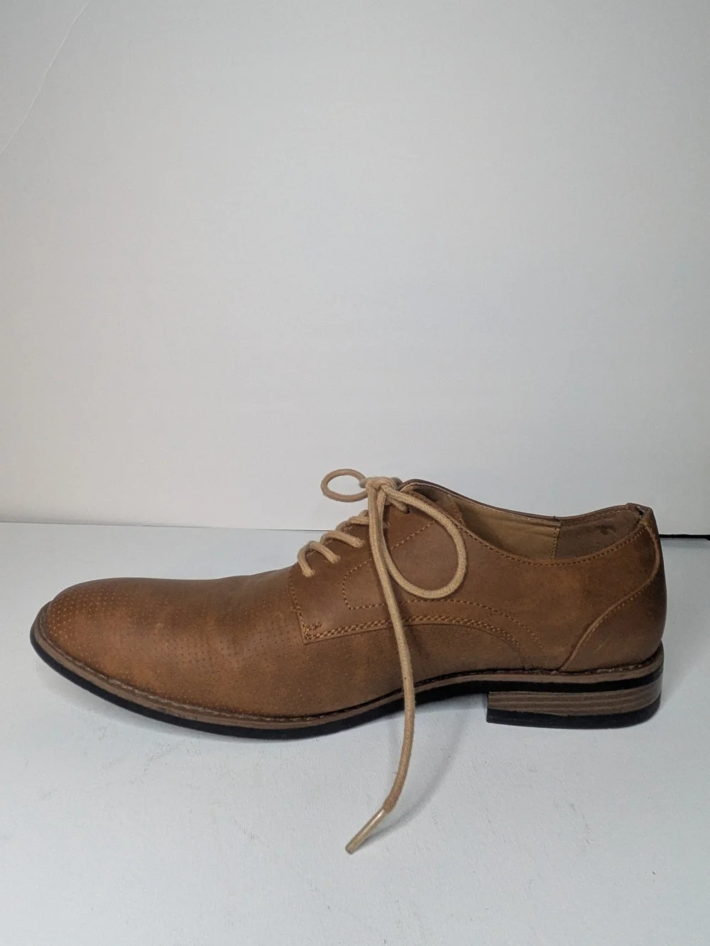 Perry Ellis Tan Leather Oxford Lace-Up